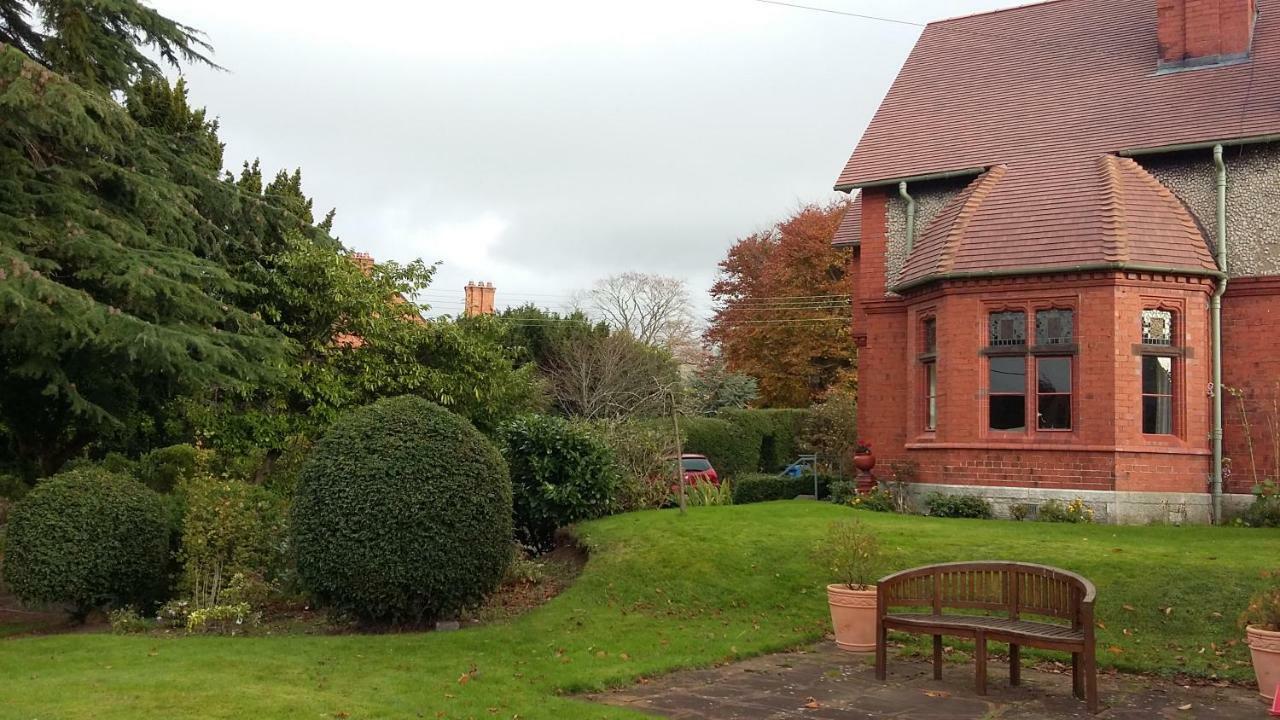 Coetmor Bed & Breakfast Ruthin Exterior photo